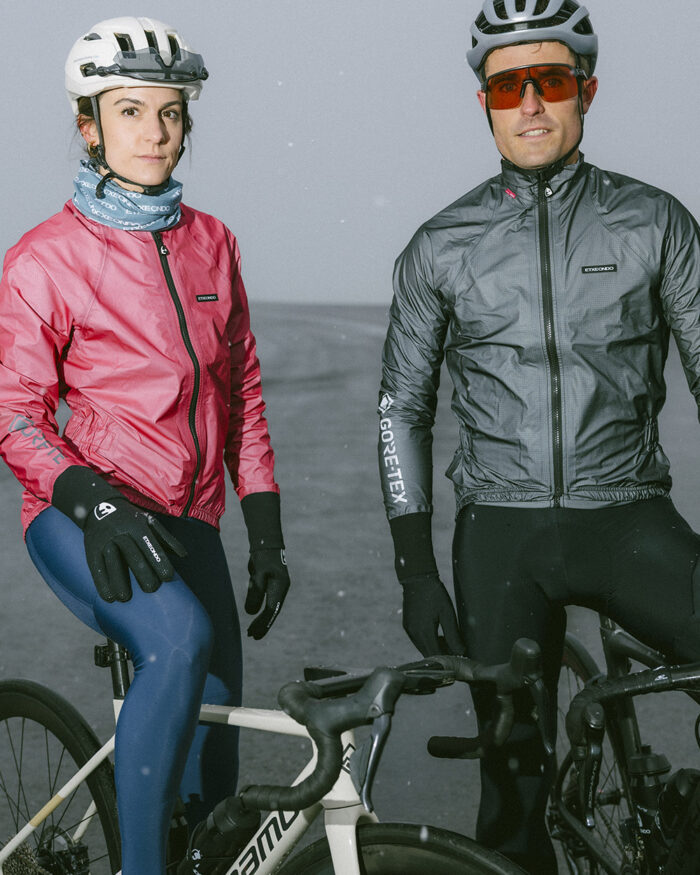 ETXEONDO Capa Unisex Ura Gore-Tex negro - Imagen 6