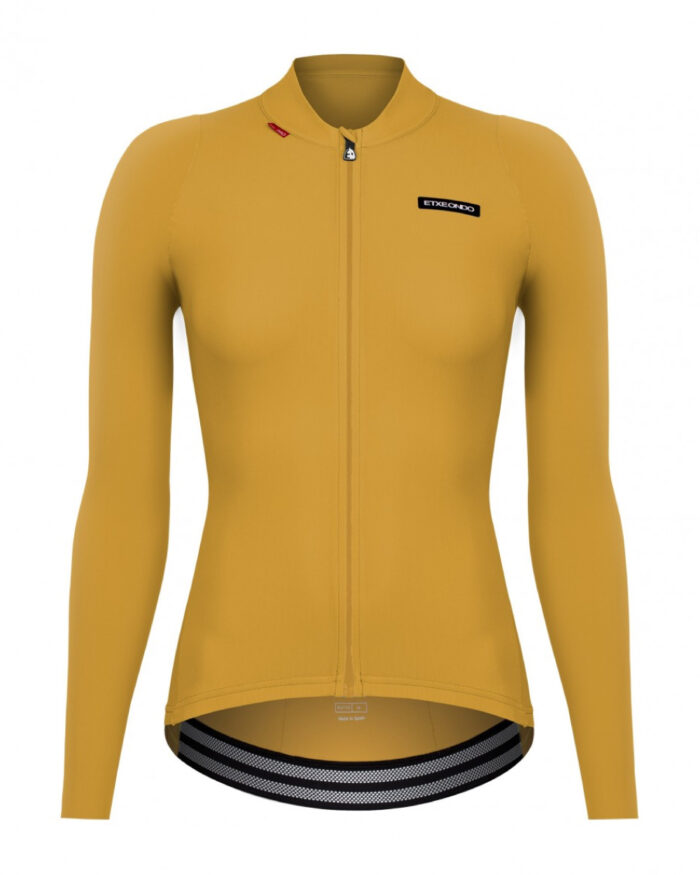 ETXEONDO Maillot Manga Larga Mujer Alda amarillo mostaza - Imagen 1