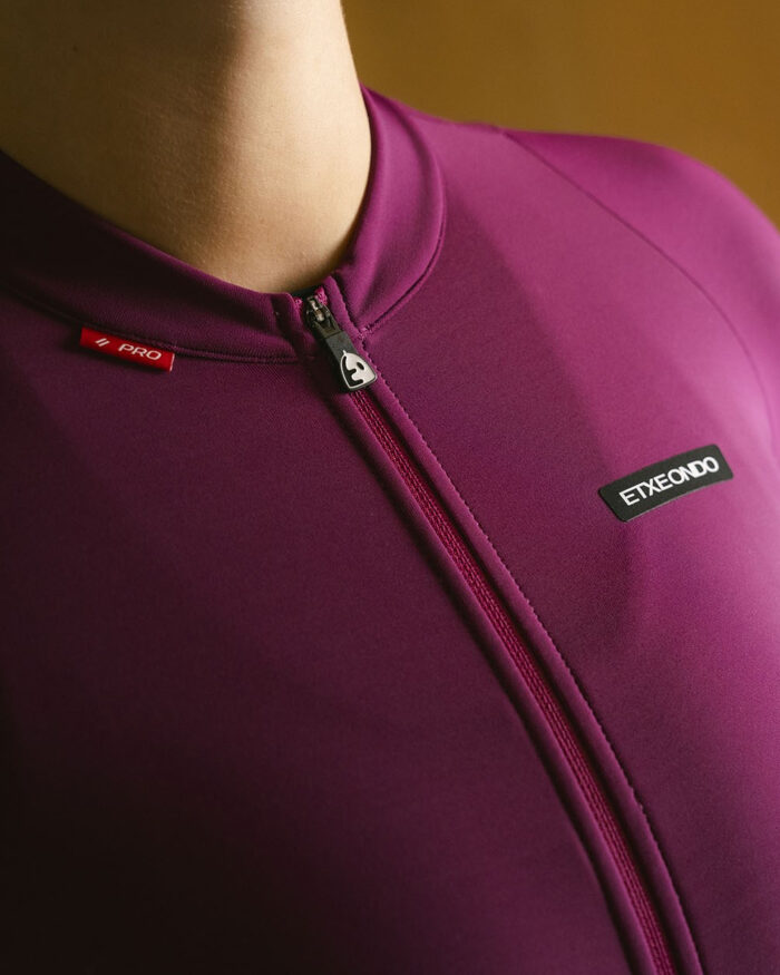 ETXEONDO Maillot Manga Larga Mujer Alda Thermo BI burdeos - Imagen 4