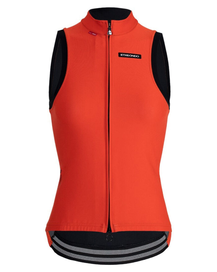 ARIMA-FEM-NA-1 ETXEONDO Chaleco Mujer Arima Gore-Tex Windstopper naranja - Imagen 1