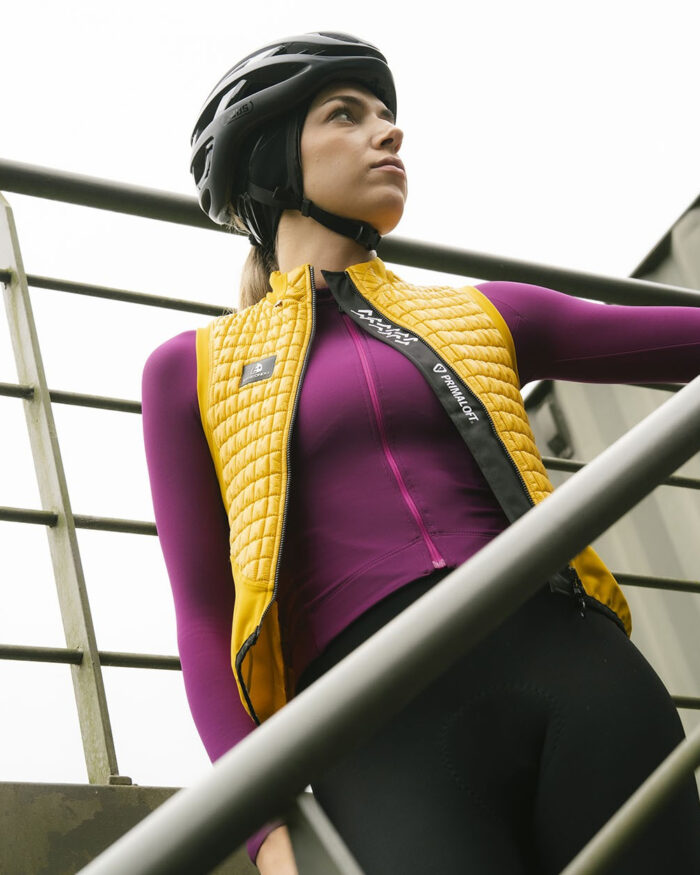 ETXEONDO Chaleco Mujer Ara Primaloft amarillo mostaza - Imagen 3