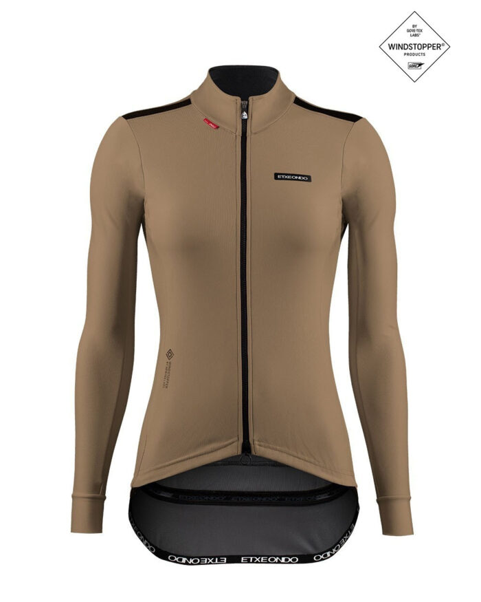DENA-PAR-1 ETXEONDO Chaqueta Mujer Dena Gore-Tex Windstopper pardo - Imagen 1