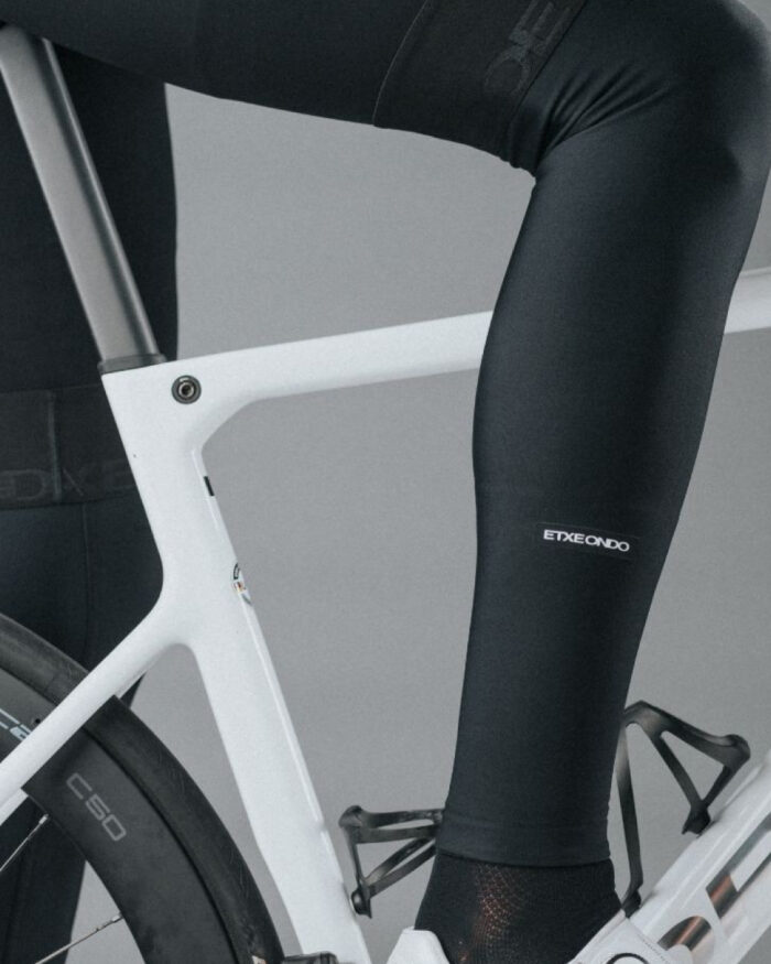 ETXEONDO Perneras Ibai negro - Imagen 2