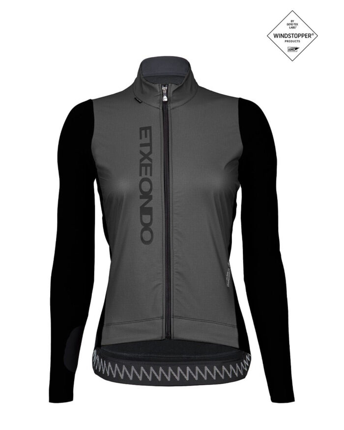 URRUN-FEM-NE-1 ETXEONDO Chaqueta Mujer Urrun Gore-Tex Windstopper negro - Imagen 1