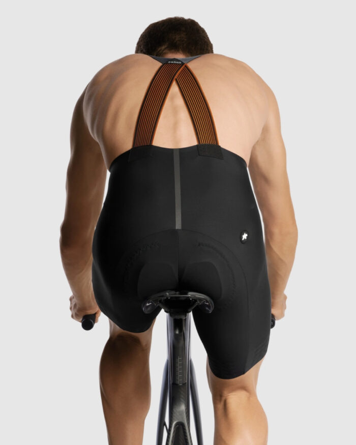 ASSOS Culotte Corto Hombre Equipe RS Schtradivari S11 Standart Black Series - Imagen 3