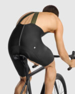 ASSOS Culotte Corto Térmico Hombre Equipe R S11 Black Series - Imagen 3