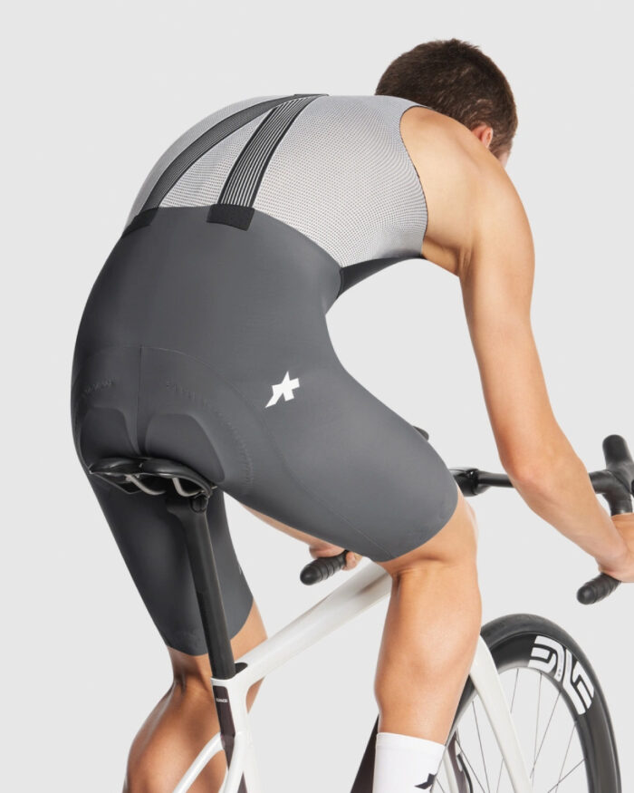 ASSOS Culotte Corto Hombre Equipe R S11 Robust Grey - Imagen 3