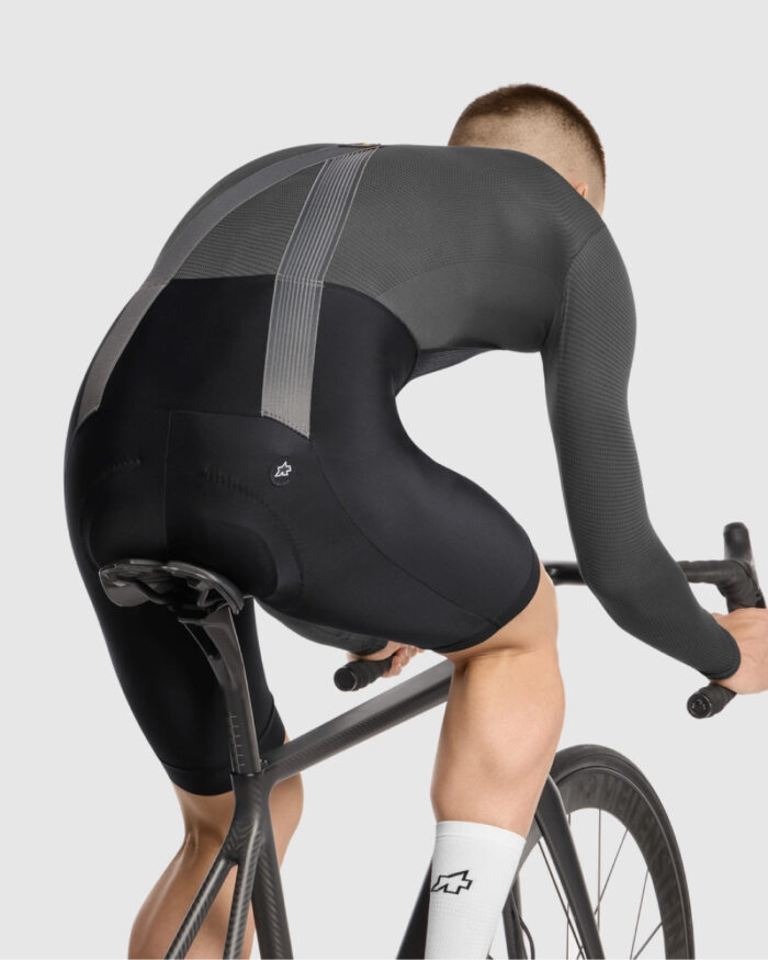ASSOS Culotte Corto Térmico Hombre Mille GTS Spring Fall S11 Black Series - Imagen 4