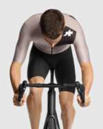 ASSOS Maillot Manga Corta Hombre Equipe RS S11 Dune Sand - Imagen 3