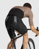 ASSOS Maillot Manga Corta Hombre Mille GTS S11 Terra Sand - Imagen 4