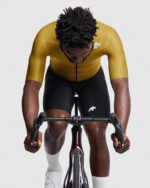 ASSOS Maillot Manga Corta Hombre Mille GT S11 EVO Golden Yellow - Imagen 3