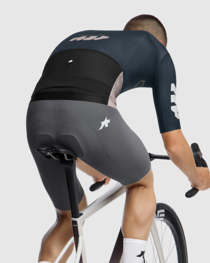 ASSOS Maillot Manga Corta Hombre Equipe RS Something To Say Excellence Blue - Imagen 4