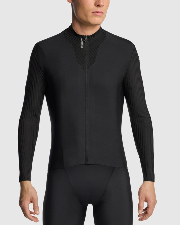ASSOS Maillot Intermedio Hombre Thermobooster Spring Fall P1 Black Series - Imagen 3