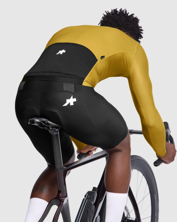 ASSOS Maillot Manga Larga Hombre Mille GT S11 EVO Golden Yellow - Imagen 4