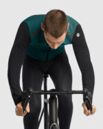 ASSOS Chaqueta Hombre Mille GT Eisenherz Ultraz Winter S11 Foundation Green - Imagen 3