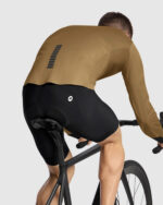 ASSOS Chaqueta Cortavientos Hombre Mille GT S11 Bronze Ash - Imagen 4