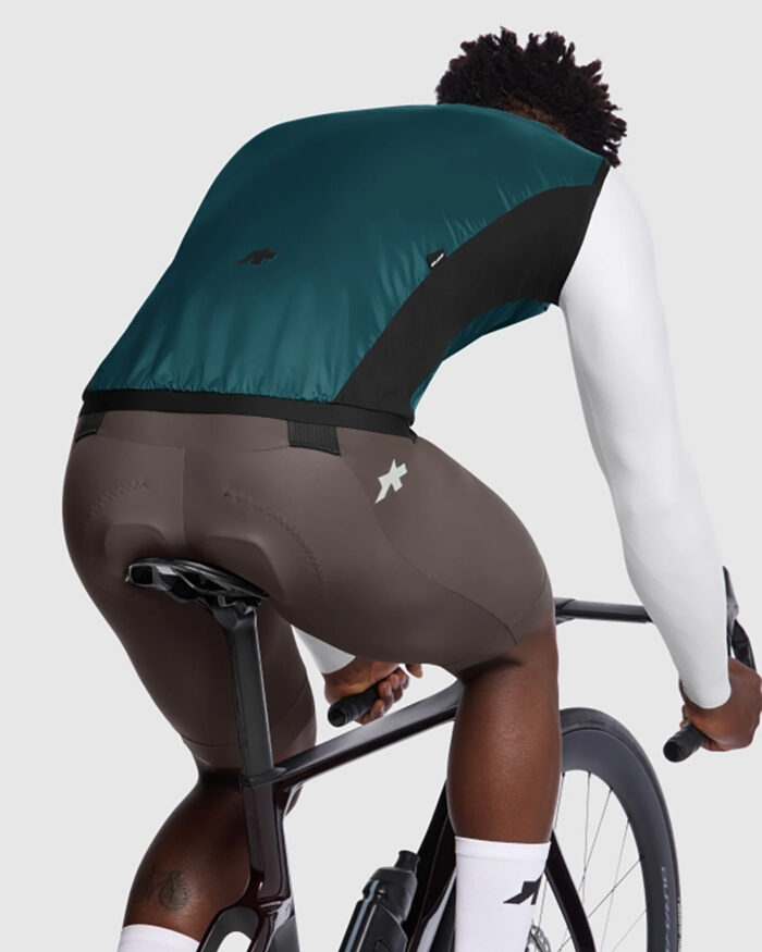 ASSOS Chaleco Hombre Mille GT Deep Petrol - Imagen 4