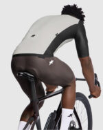 ASSOS Chaleco Hombre Mille GT Almond Green - Imagen 4