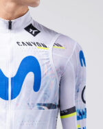 GOBIK Chaleco Hombre Plus 2.0 Movistar Team 26 - Imagen 3