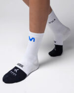 GOBIK Calcetines Unisex Lightweight 2.0 Movistar Team 26 - Imagen 3