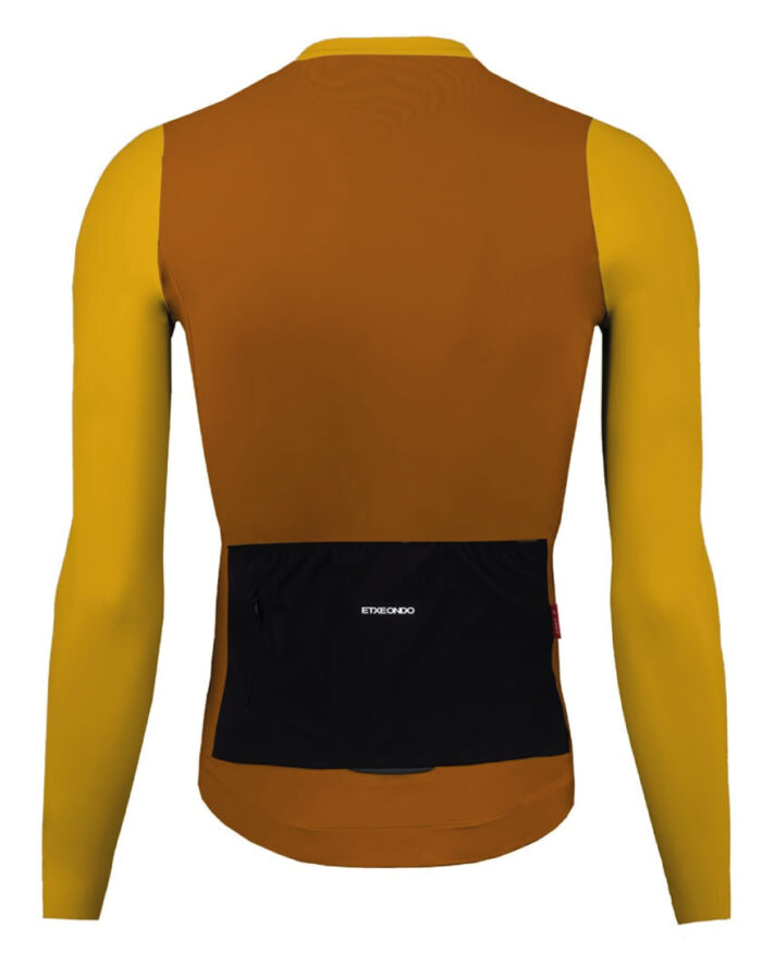 ETXEONDO Maillot Manga Larga Hombre Alde mostaza / ocre - Imagen 2
