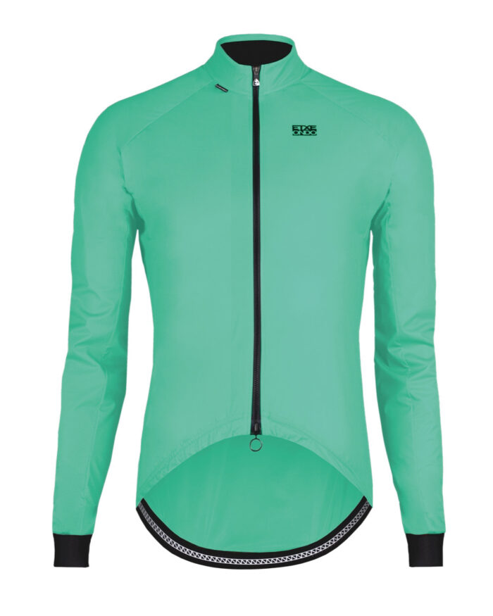 EON-VER-1 ETXEONDO Capa Chubasquero Cortavientos Unisex EON verde ácido - Imagen 1
