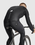 ASSOS Chaqueta Hombre Equipe RS Schlosshund Rain Jacket S11 Black Series - Imagen 4