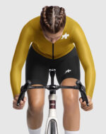 ASSOS Maillot Manga Larga Mujer Uma GT S11 Evo Golden Yellow - Imagen 3