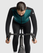 ASSOS Chaqueta Mujer Uma GT Hashoogi Winter S11 Foundation Green - Imagen 3