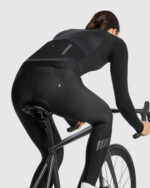 ASSOS Chaqueta Mujer Uma GTV Spring Fall S11 Black Series - Imagen 4