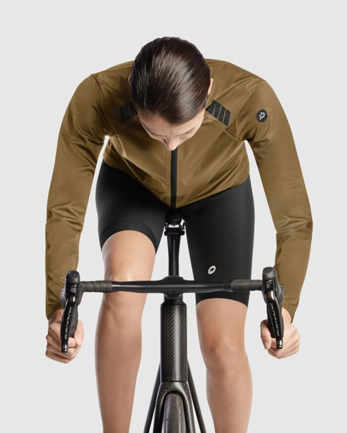ASSOS Chubasquero Mujer Uma GT Shell Jacket S11 Bronze Ash - Imagen 3
