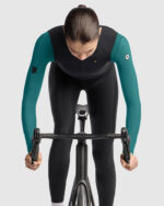 ASSOS Chaleco Mujer Uma GTV Spring Fall S11 Black Series - Imagen 3