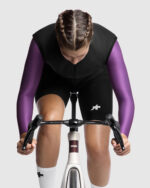 ASSOS Chaleco Mujer Uma GT Wind S11 Black Series - Imagen 3