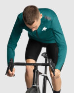 ASSOS Chaqueta Chubasquero Cortavientos Unisex Tactica Rain T5 Fondation Green - Imagen 3