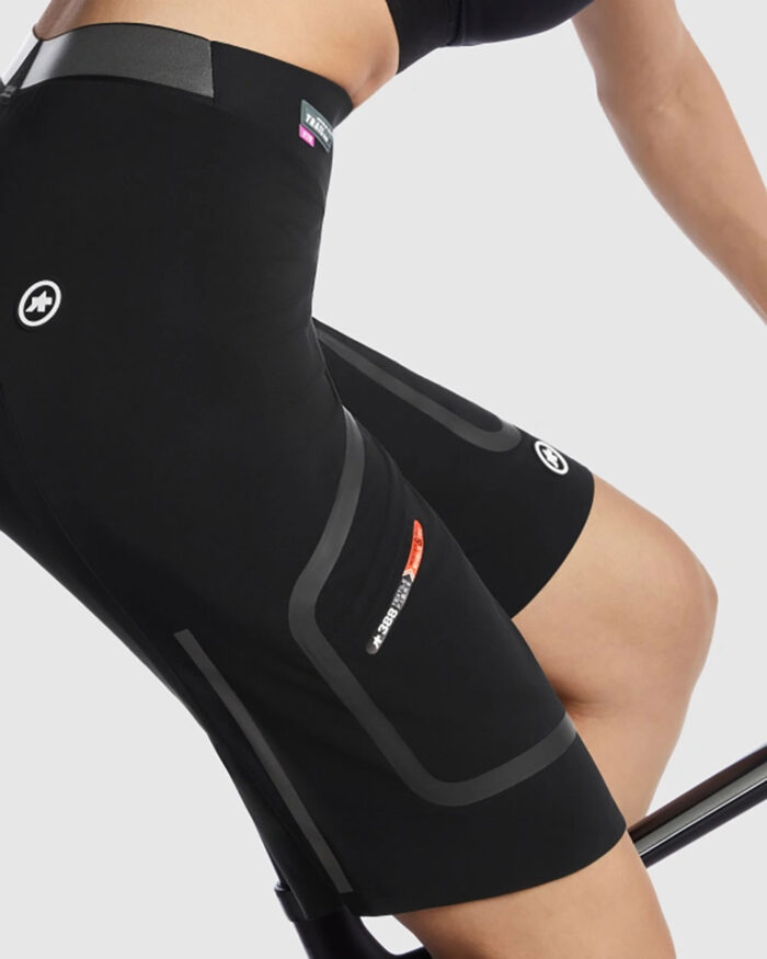 ASSOS Pantalón Corto Mujer Trail Tactica T3 Black Series - Imagen 4