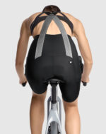 ASSOS Culotte Corto Mujer Tactica Kieskafer T5 Black Series - Imagen 4