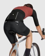ASSOS Maillot Manga Corta MTB/Gravel Mujer Tactica T5 Burned Brown - Imagen 4
