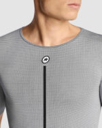 ASSOS Camiseta Interior Manga Corta Hombre Summer P1 Grey Series - Imagen 5