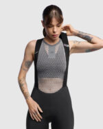 ASSOS Camiseta Interior Sin Mangas Unisex Equipe P1 Ice Grey - Imagen 7