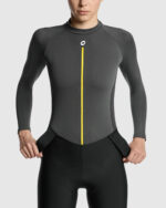 ASSOS Camiseta Térmica Manga Larga Mujer Spring Fall 2/3 P1 Anthracite Grey - Imagen 3