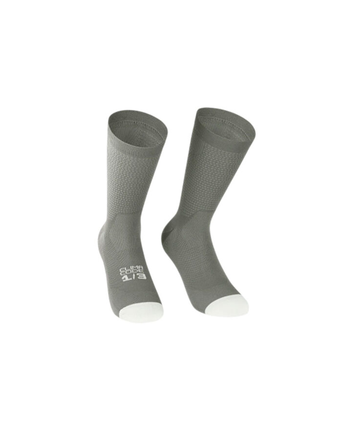 P13.60.776.6Q-1 ASSOS Calcetines Endurance S11 Edge Green - Imagen 1