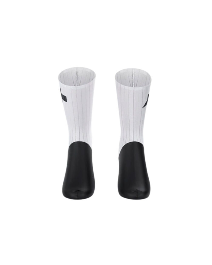 P13.62.781.58-1 ASSOS Cubrezapatillas RSR Speed S11 White Series - Imagen 1